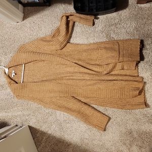 Cable-knit cardigan
